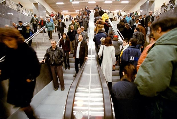 Τα εγκαίνια του μετρό στην Αθήνα 19 χρόνια πριν – Δείτε το βίντεο και τις εικόνες